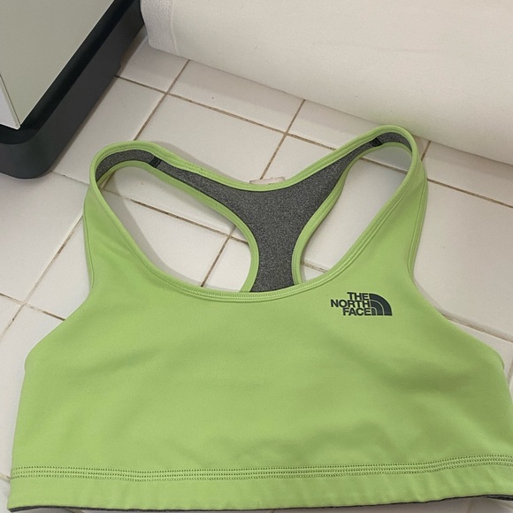 Reversible sports bra - Picture 3 of 5